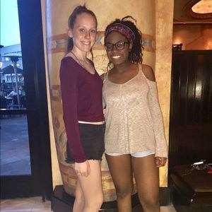 tan/cream long-sleeve shoulder cutout sweater top